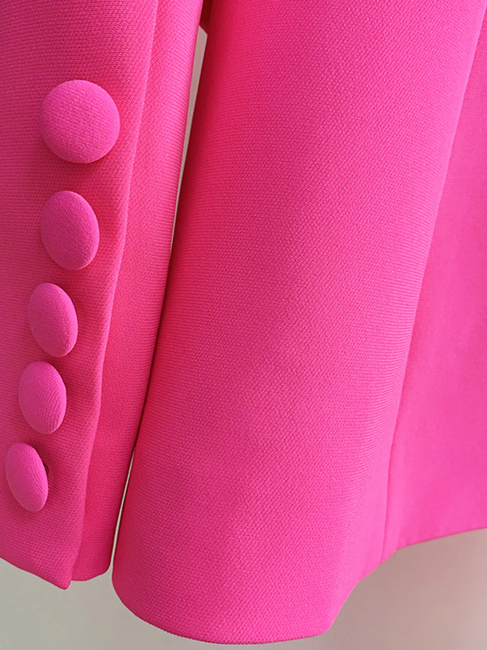 212 Blazer & Pants Set in Fuchsia - Image 14