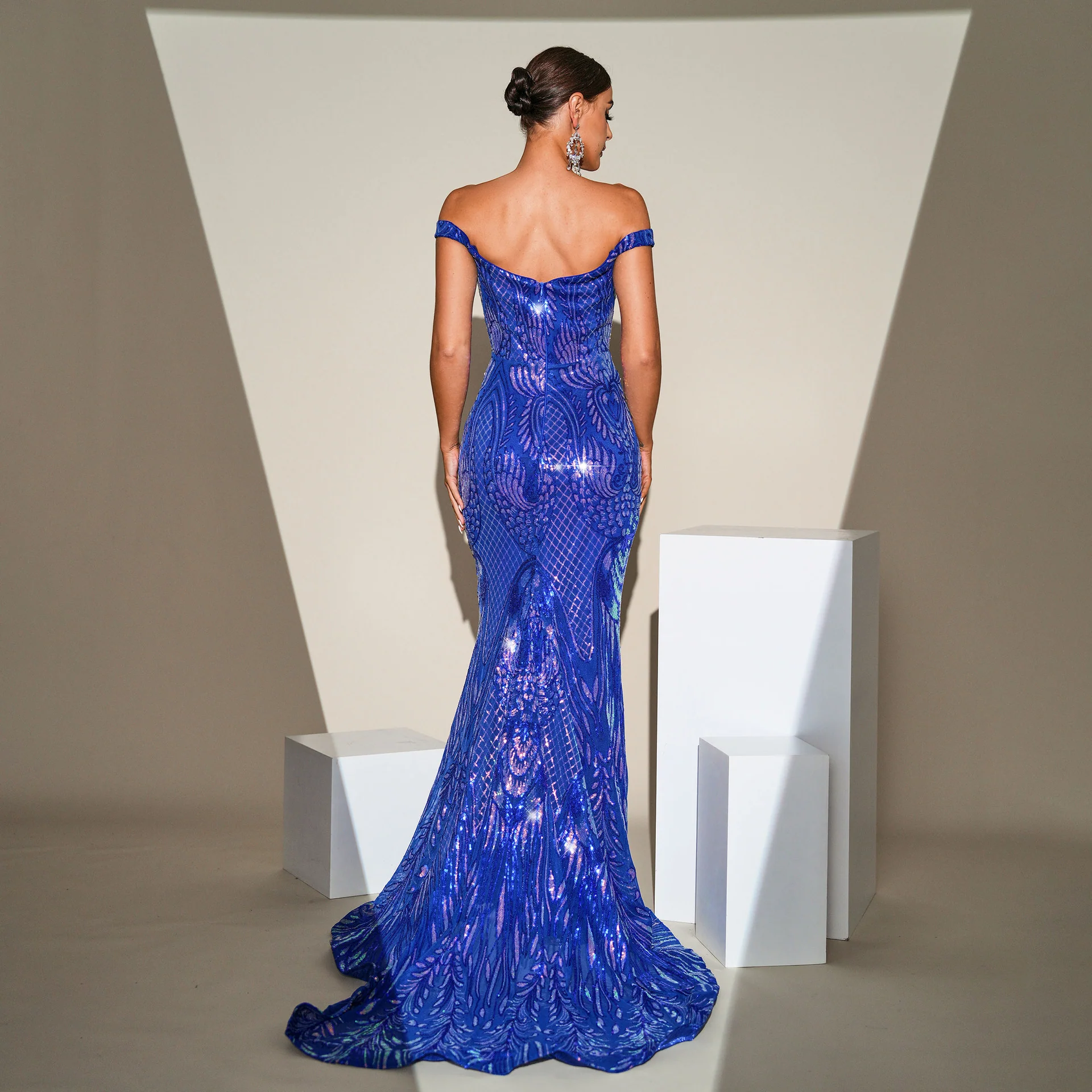 Boat Neck Sequined Slit Evening Gown Dress - Image 7