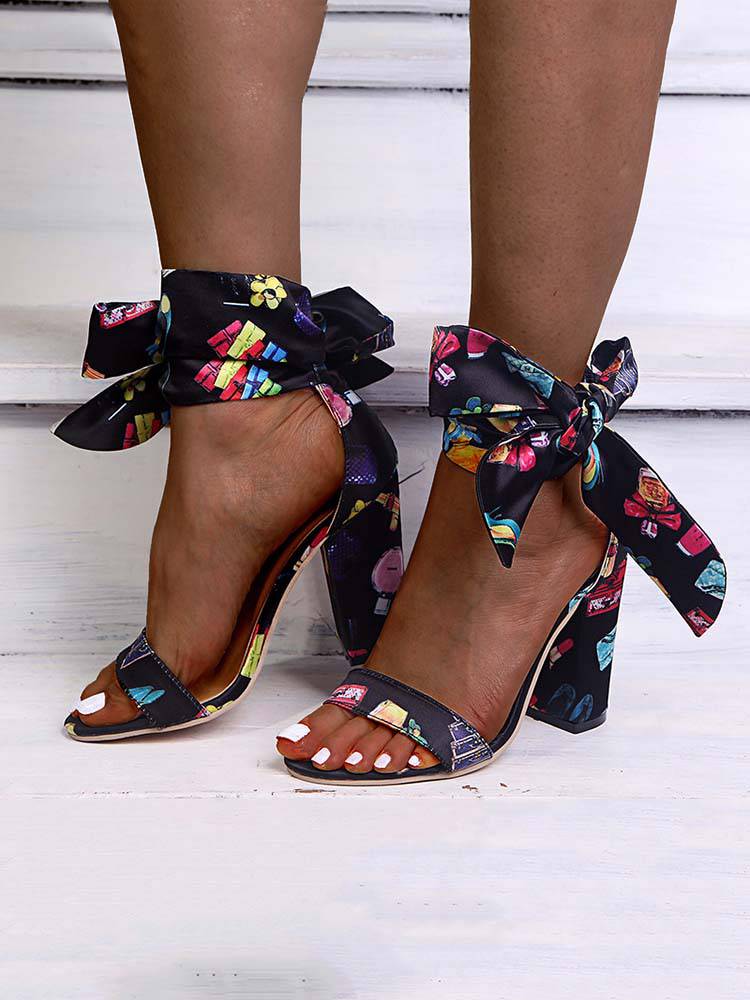 Bowknot High Square Heel Sandals - Image 3