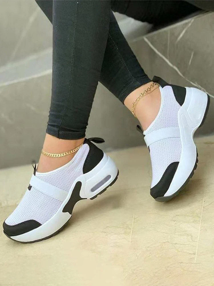 Breathable Casual Flyweaving Sneakers - Image 8