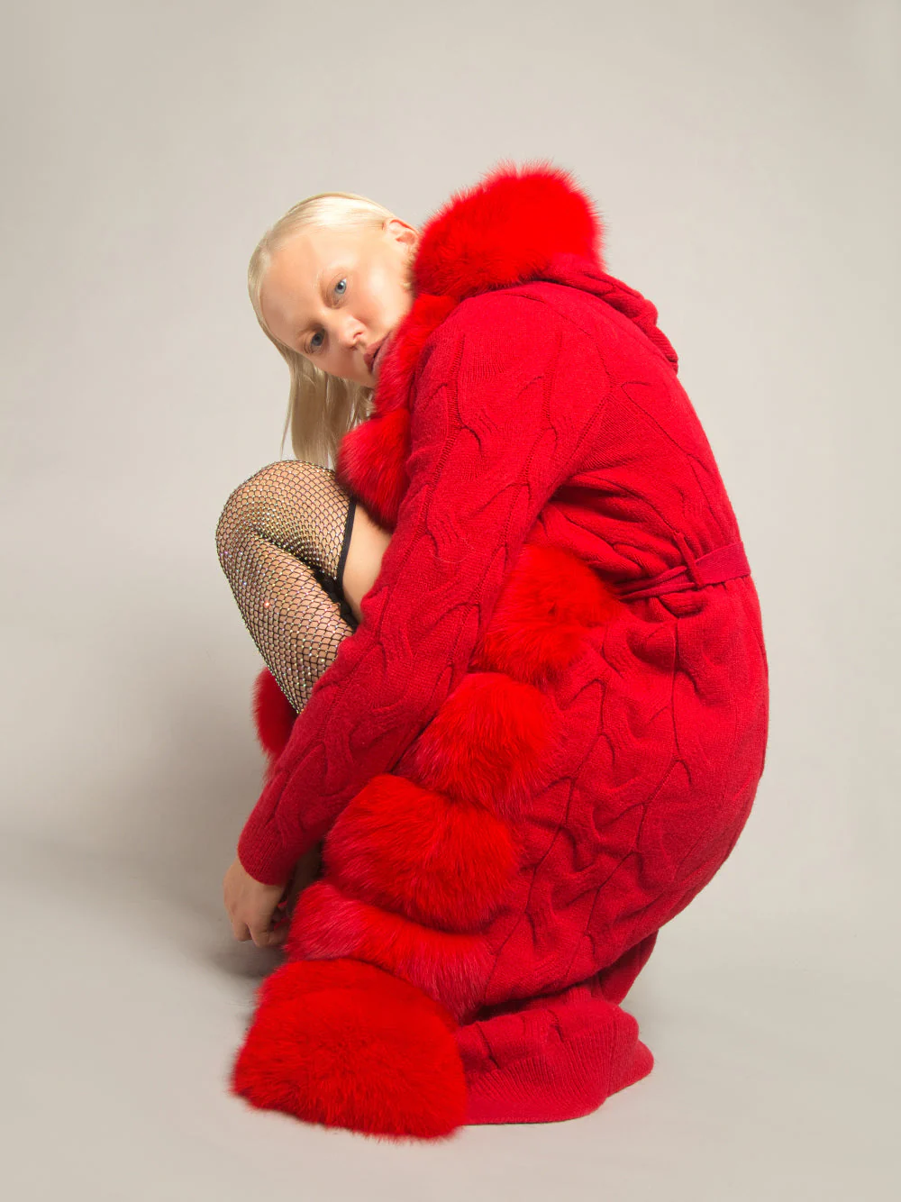 CAVO Fur-Trimmed Cashmere Cable-Knit Cardigan - Image 2