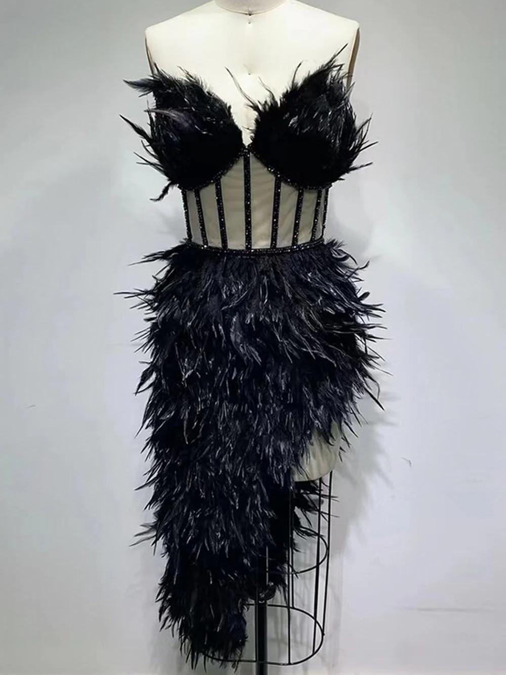 CELLAV Strapless Feathers Dress - Image 9