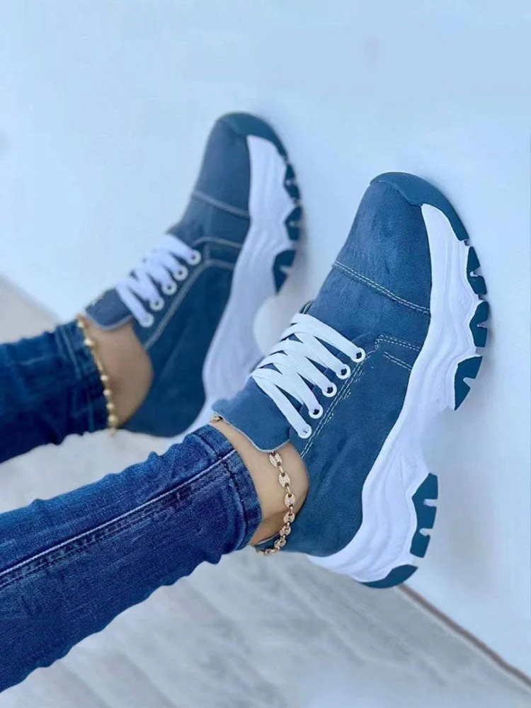 Color Block Lace-up Sneaker - Image 7