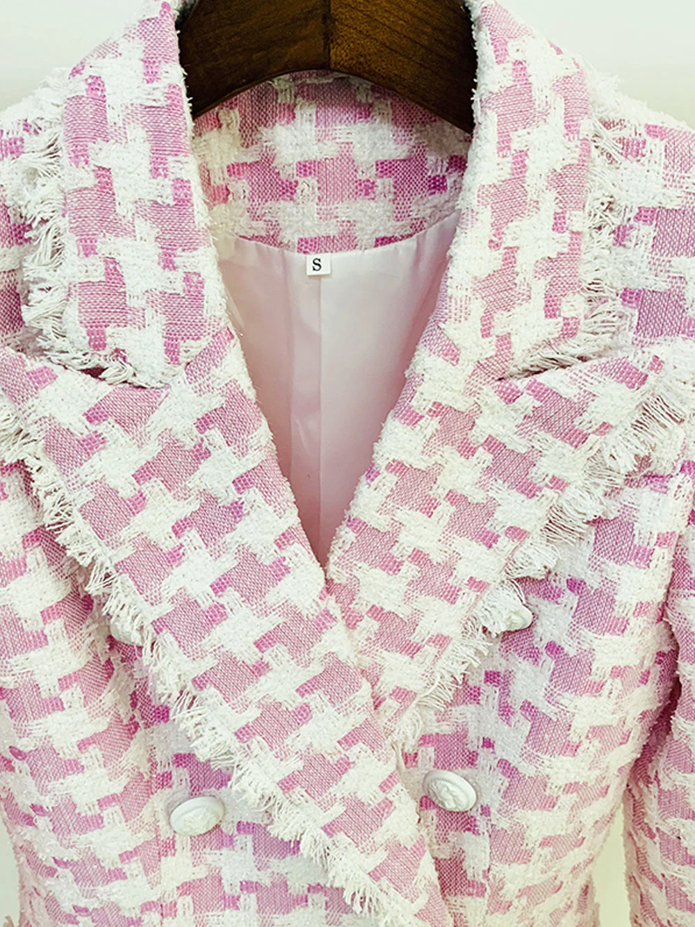 Double Breasted Houndstooth Tweed Blazer - Image 17