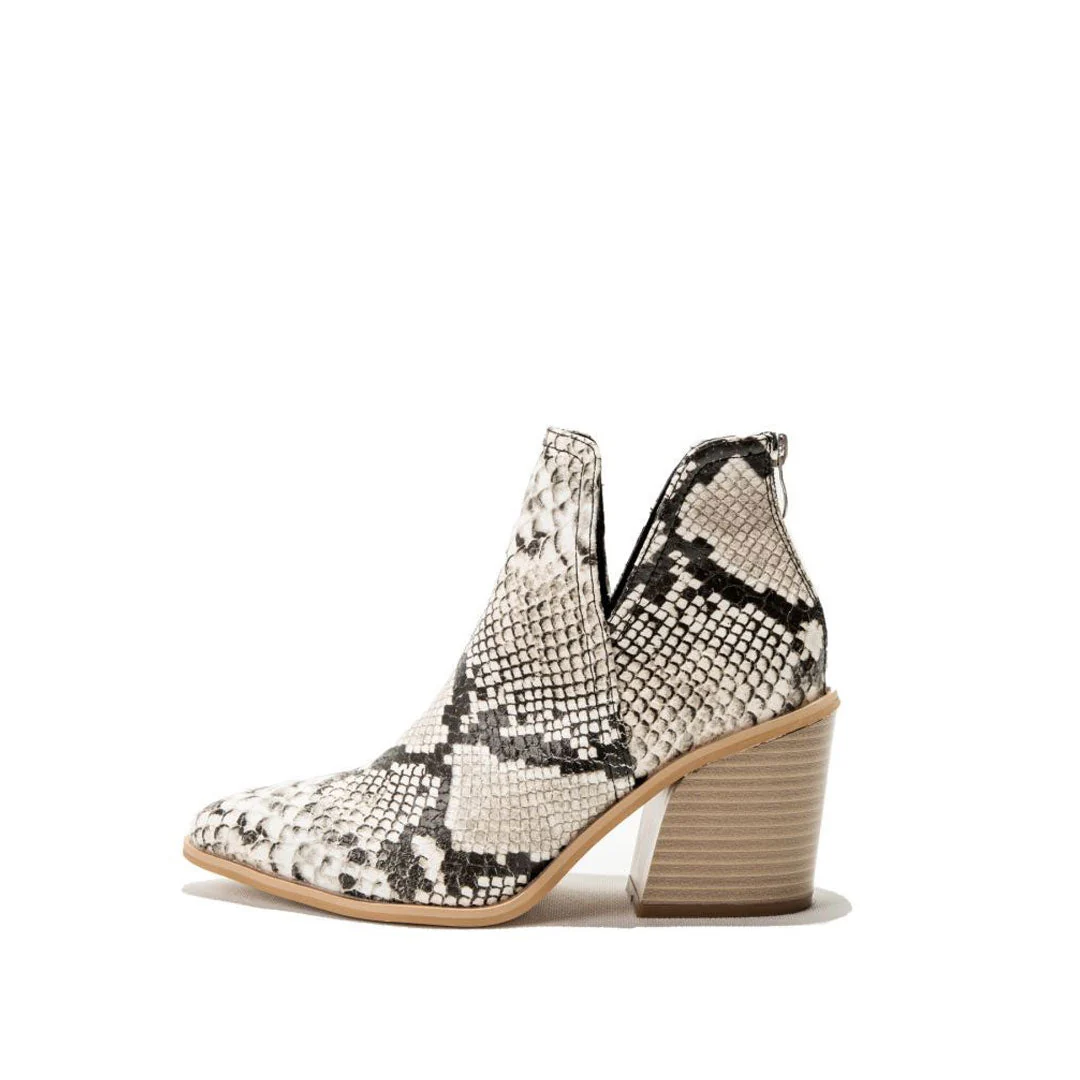 Pointed Toe Notch Chunky Heel Ankle Boots - Snake - Image 4