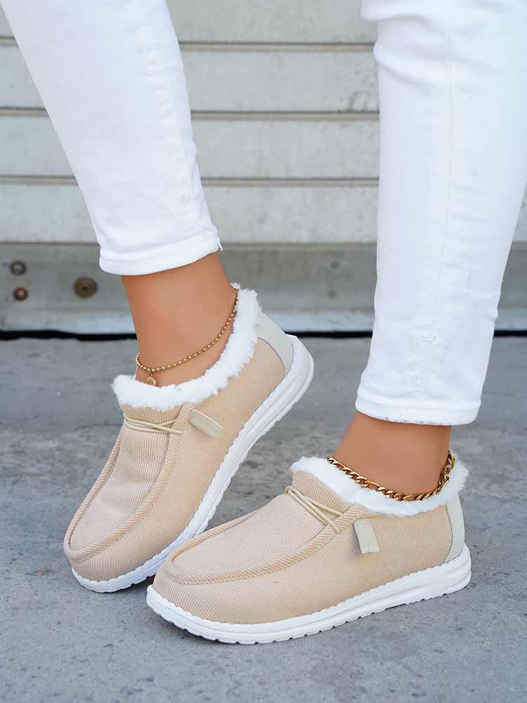 Trim Lined-up Slip On Boots - Image 6