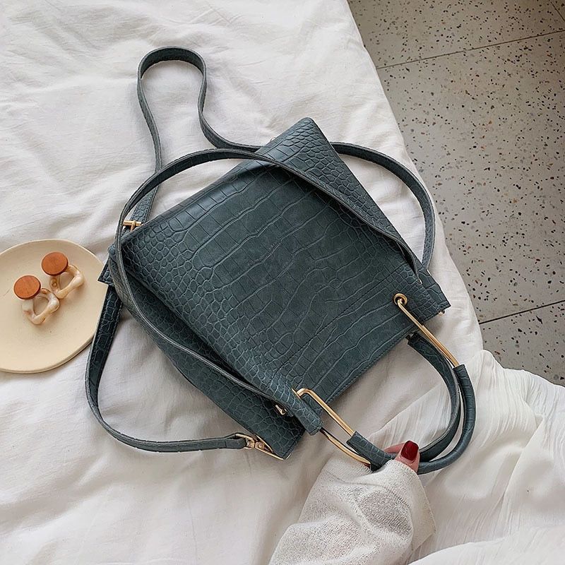 Greedent Crocodile Leather Pattern Bucket Bag - Image 8