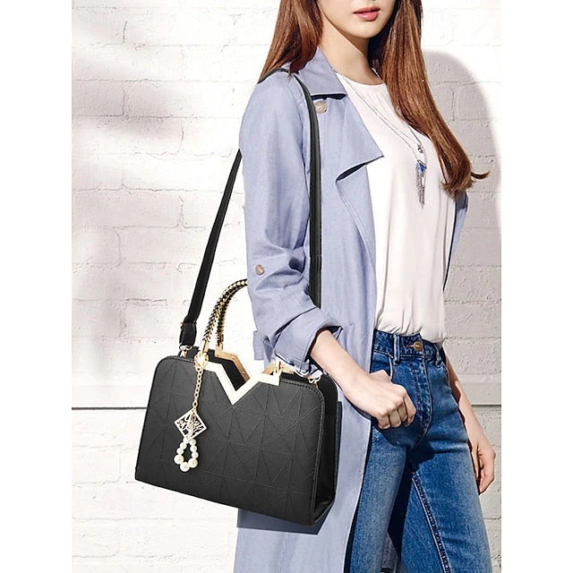 Handbag Faux with Elegant Pendant Pearl Leather - Image 3