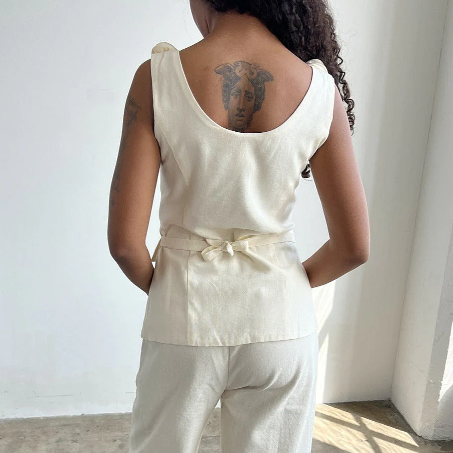 Heart's Bloom Button Linen Top - Image 5