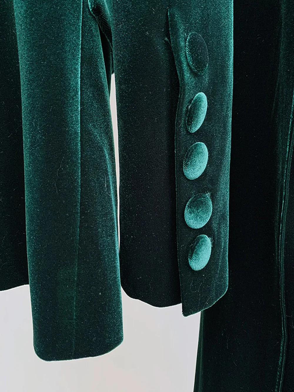 HINIYA Velvet Blazer & Flared Pants Set in Green - Image 14