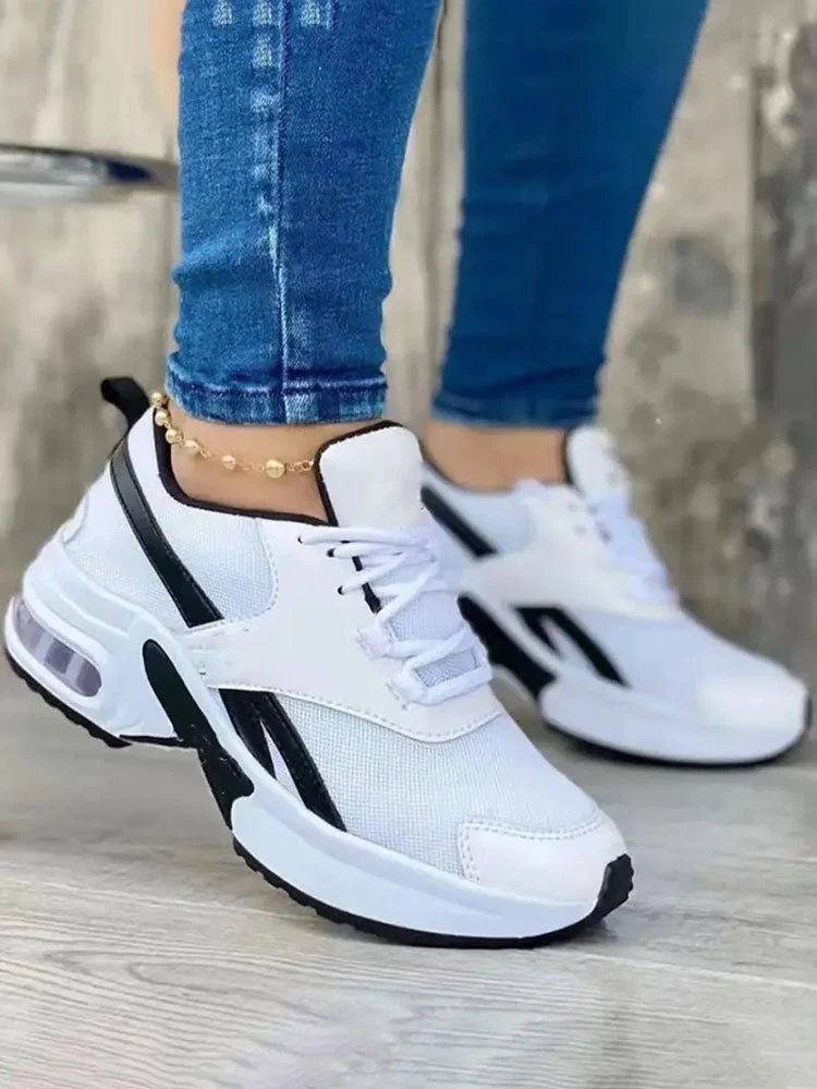 Lace-up Mesh Breeze Sneakers - Image 3