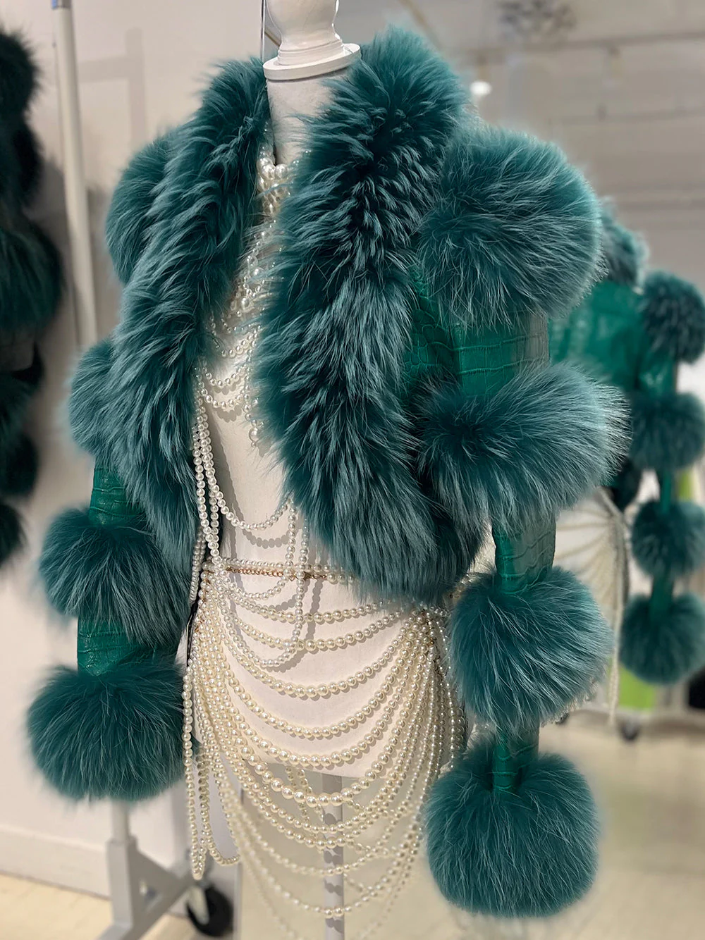 LITALY Fur Trim Leather Jacket in Green - Image 6