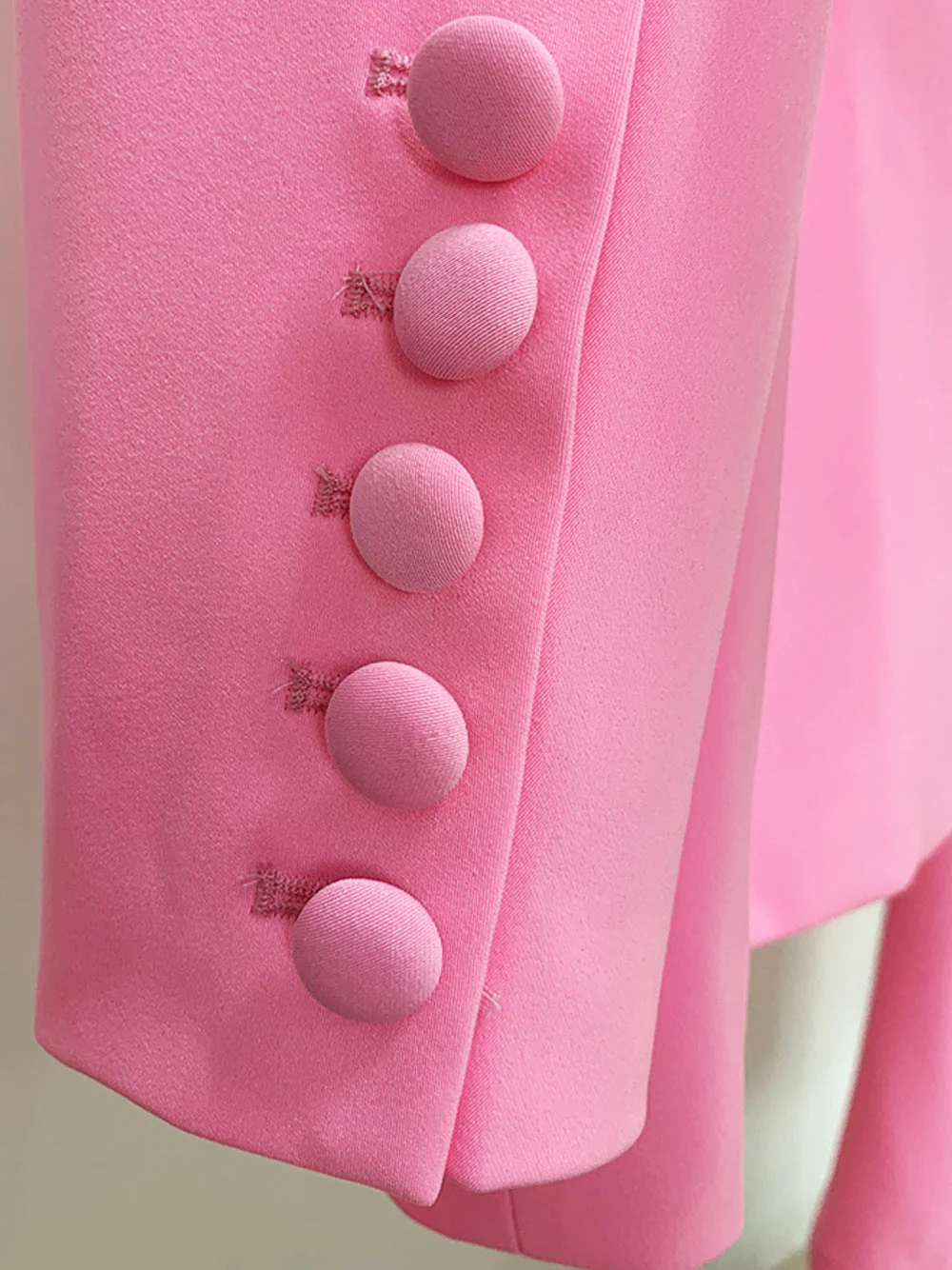 METUKA Blazer & Pants Set - Image 14
