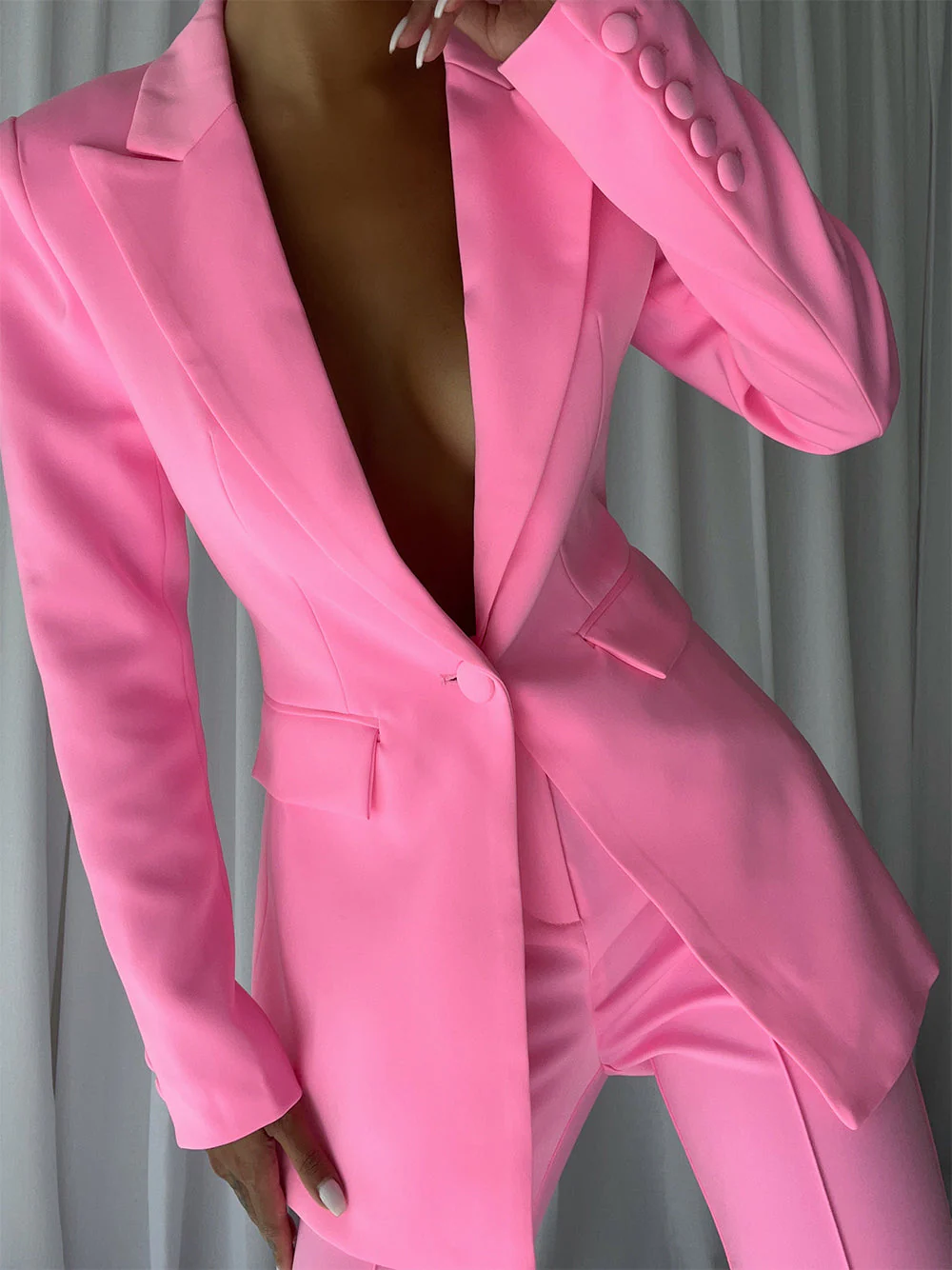 METUKA Blazer & Pants Set - Image 5