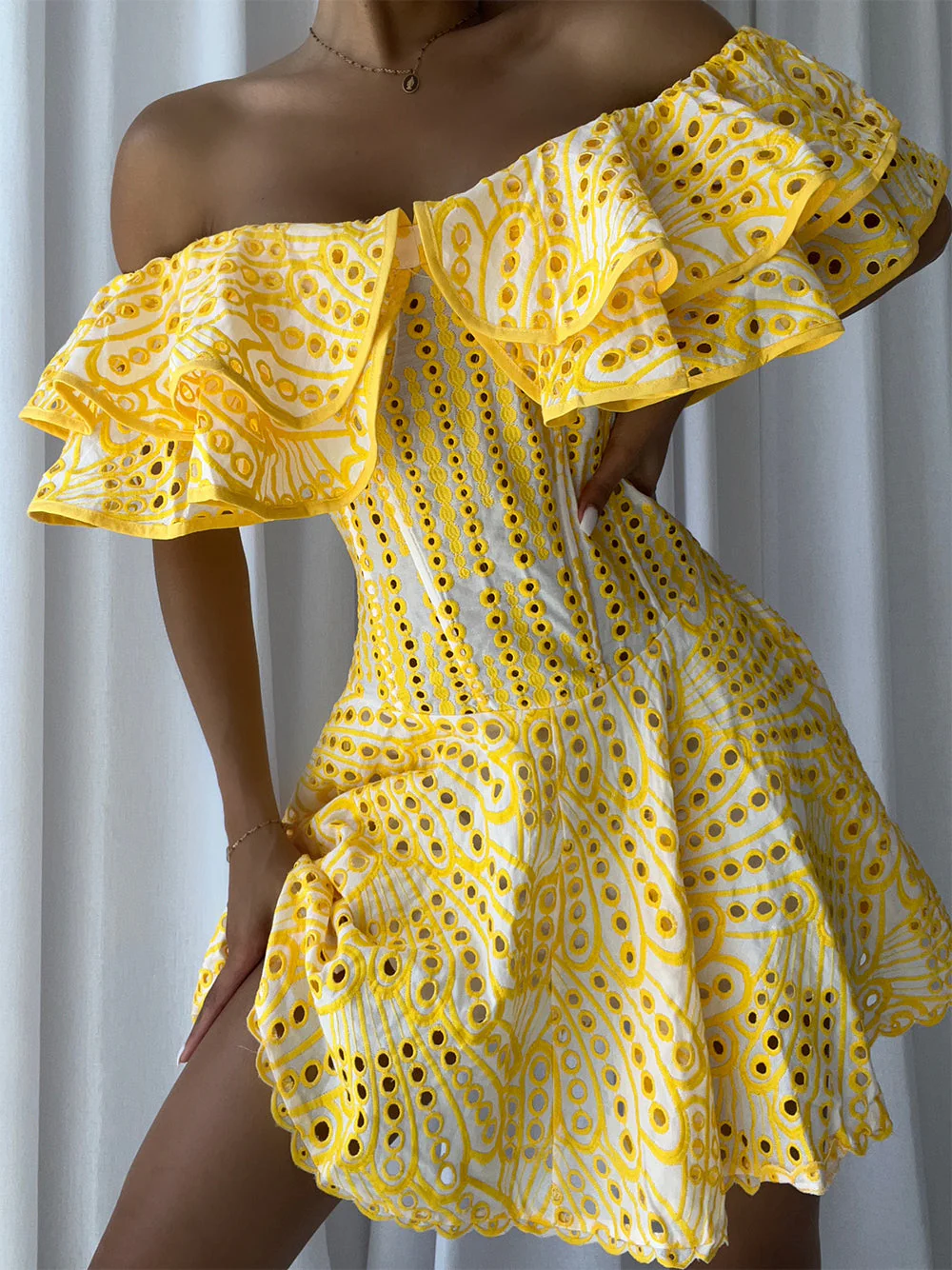 MINELE Mini Dress in Yellow - Image 5