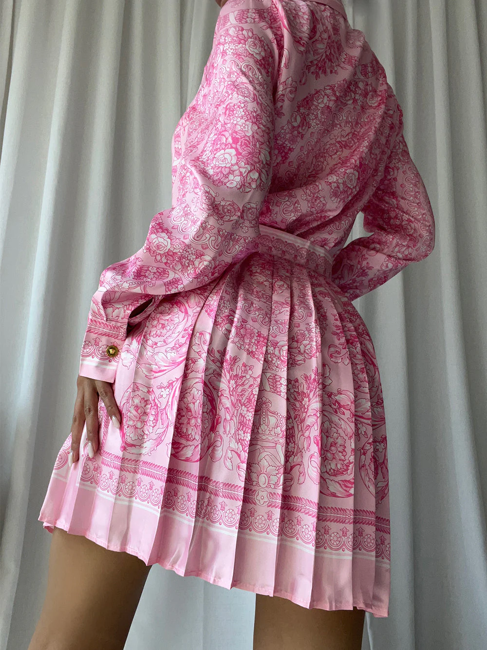 MIRAJE Blouse & Skirt Set in Pink - Image 7