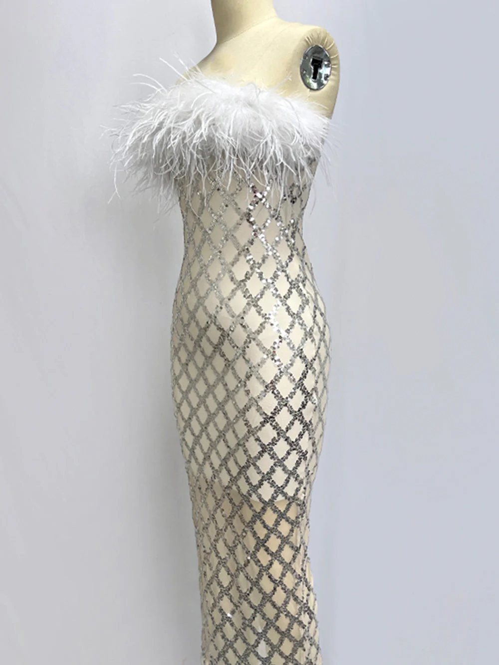MODELA Midi Dress - Image 4