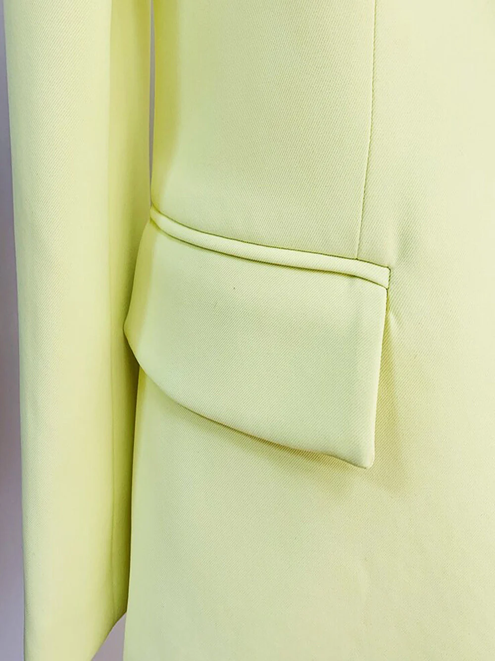 NAOMA Blazer & Flared Pants Set in Lime - Image 15
