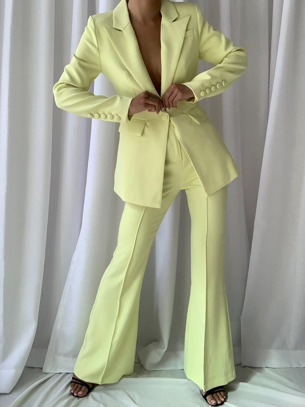 NAOMA Blazer & Flared Pants Set in Lime - Image 5