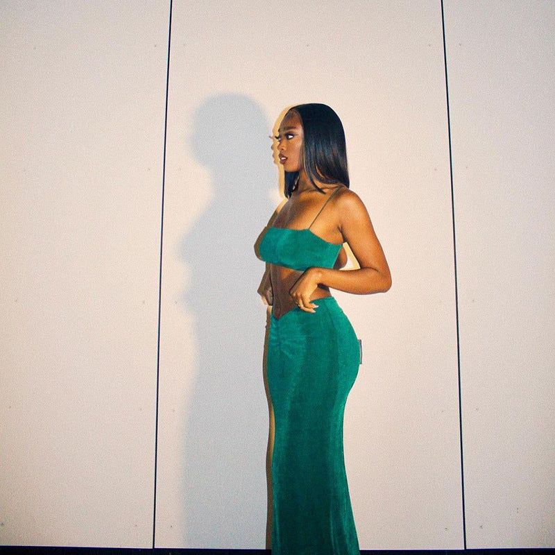 Need Her Look Velvet Two Piece Set - Image 10