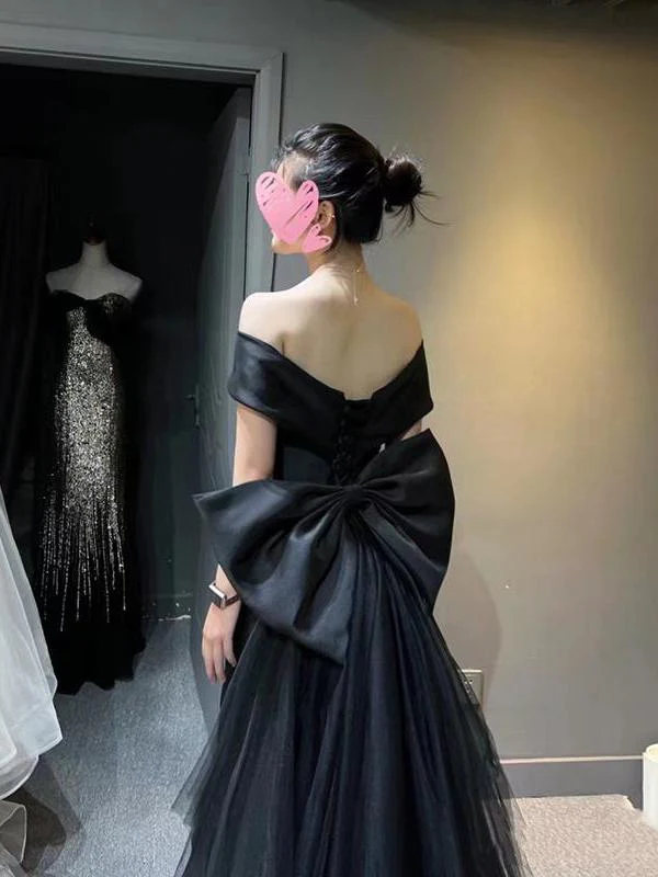 One-Shoulder High-End Fishtail Dress - Image 3