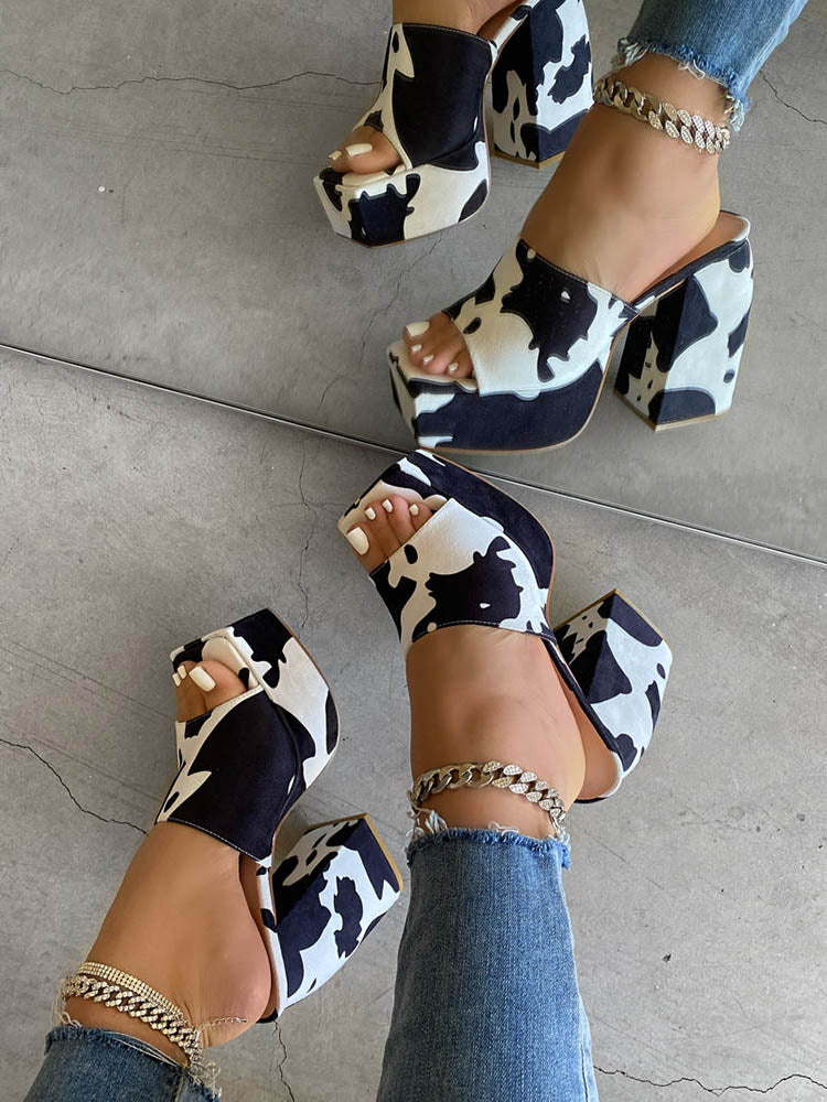 Printed Chunky Heeled Platform Sandals - Image 2