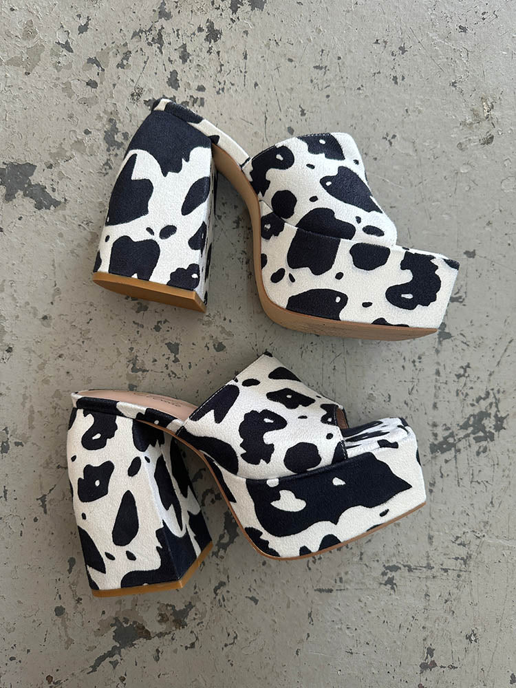 Printed Chunky Heeled Platform Sandals - Image 6