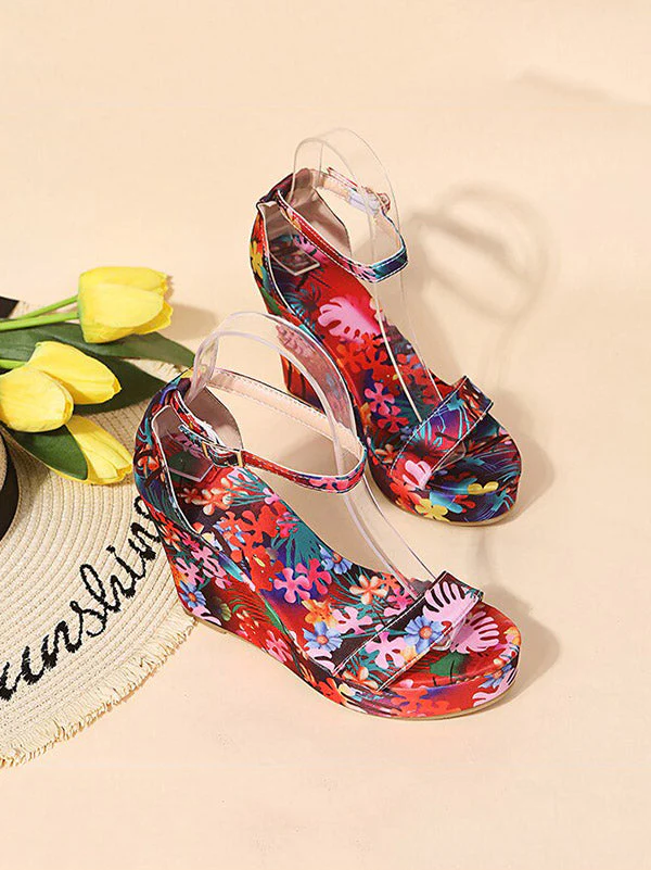 Printed Tropical Style Platform Sandals - Image 7