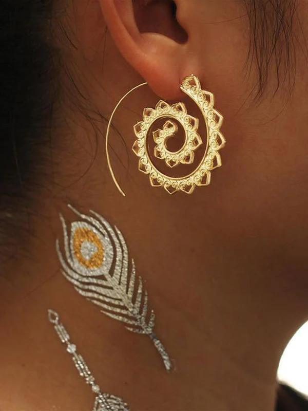 Retro Swirl Hoop Earrings - Image 2