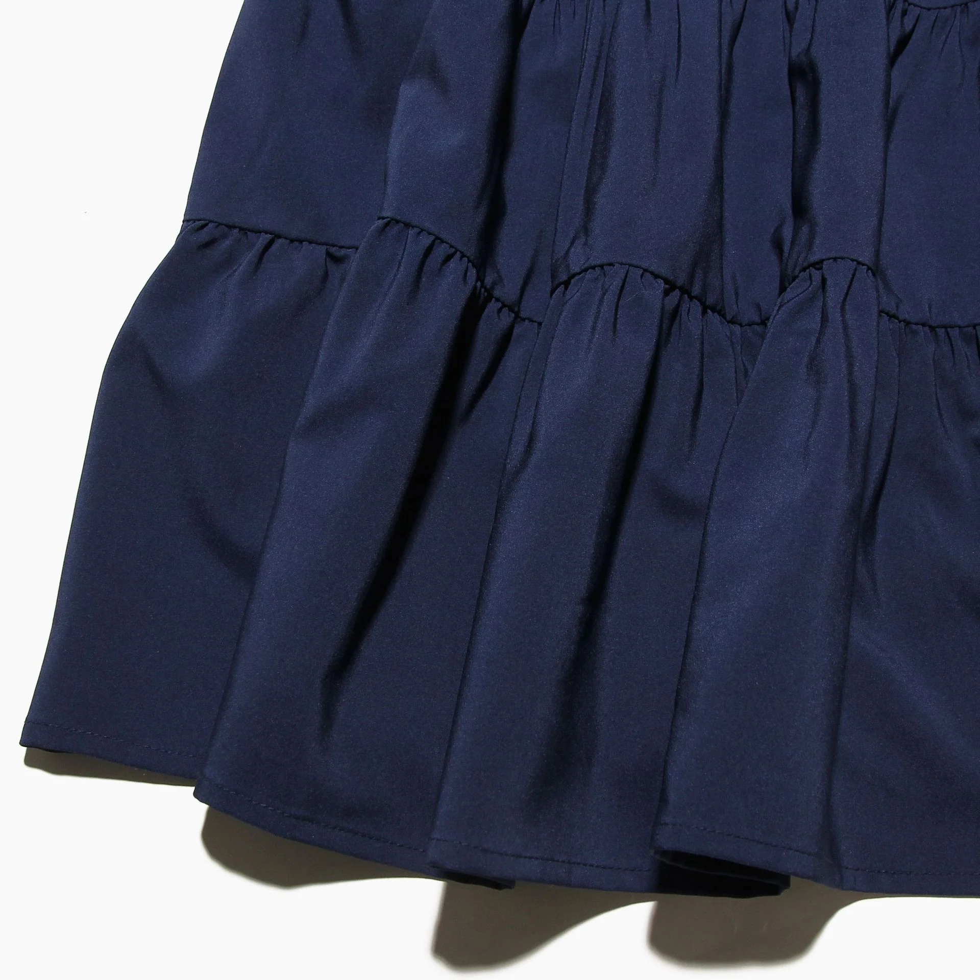 Ruffled Deep V Fitted Backless Dress - Image 13