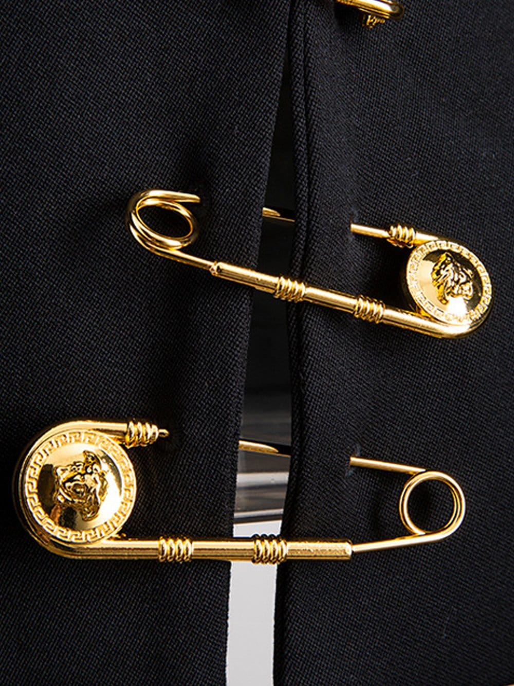 SCOTTIE Safety Pin Blazer - Image 10