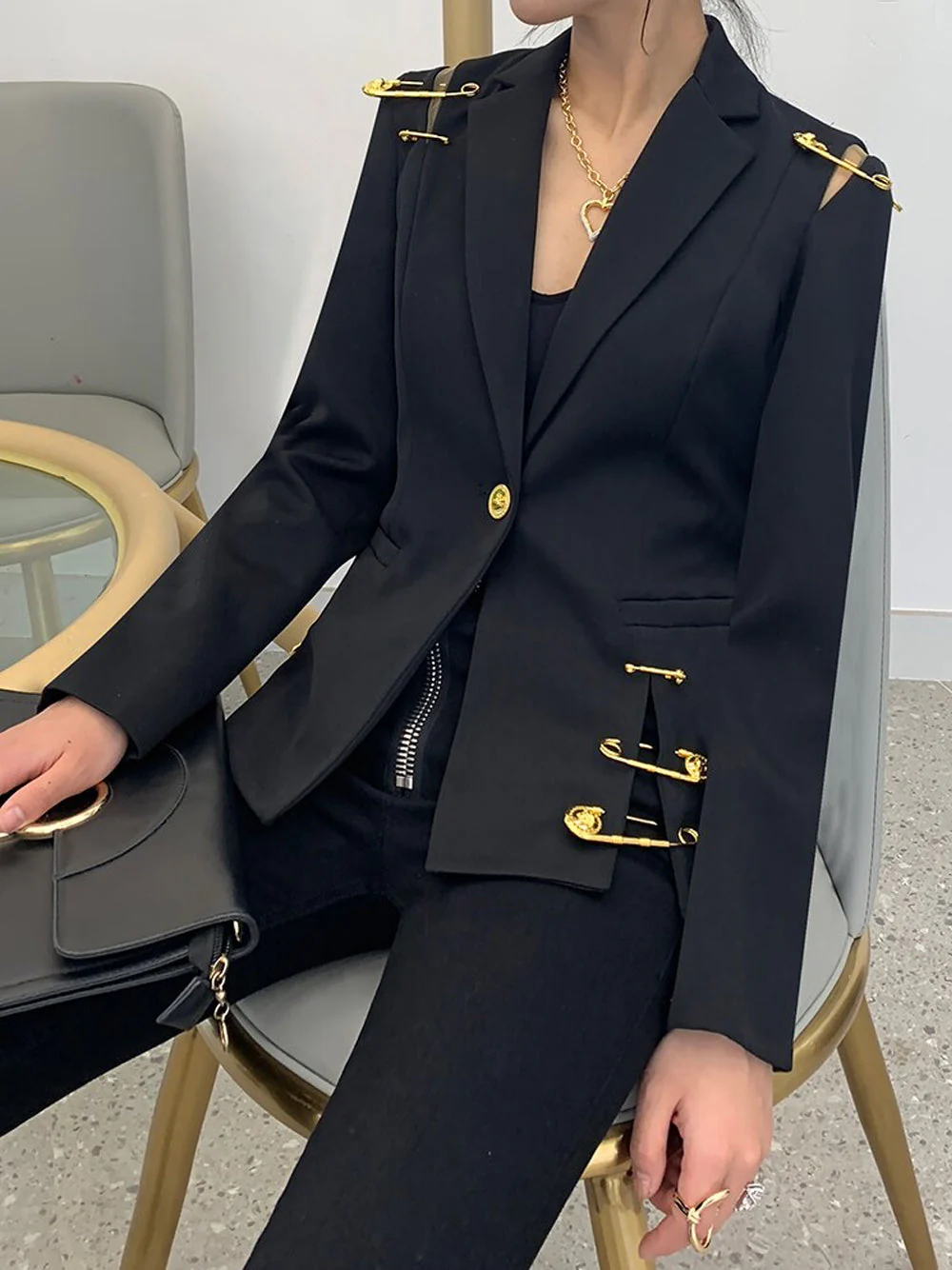 SCOTTIE Safety Pin Blazer - Image 6