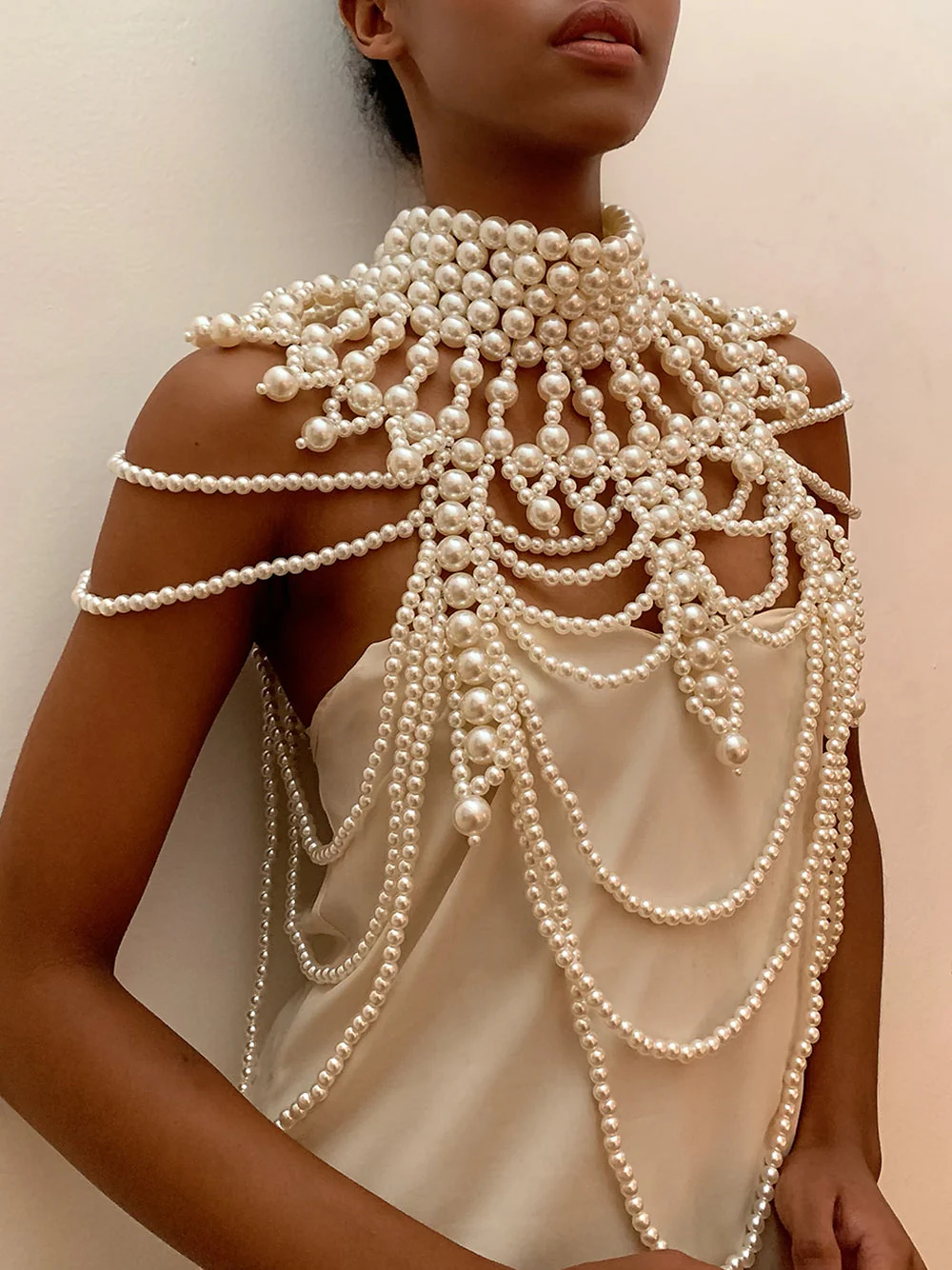 Simulated Pearl Body Chain - Image 5