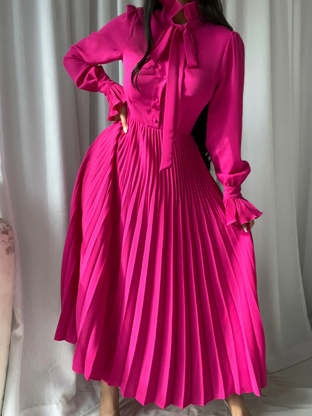 SISLE Midi Dress - Image 3
