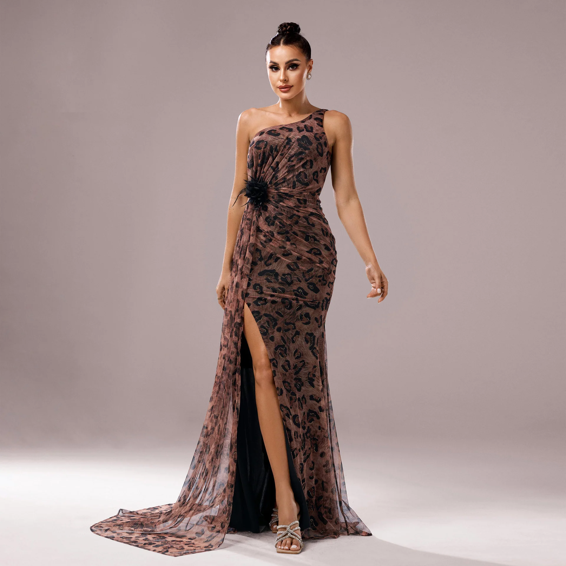 Slant Collar slim Fit Hip-Hugging Slit tail Dress