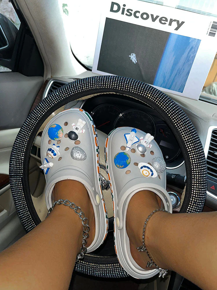 Spaceman Holey Slippers - Image 7