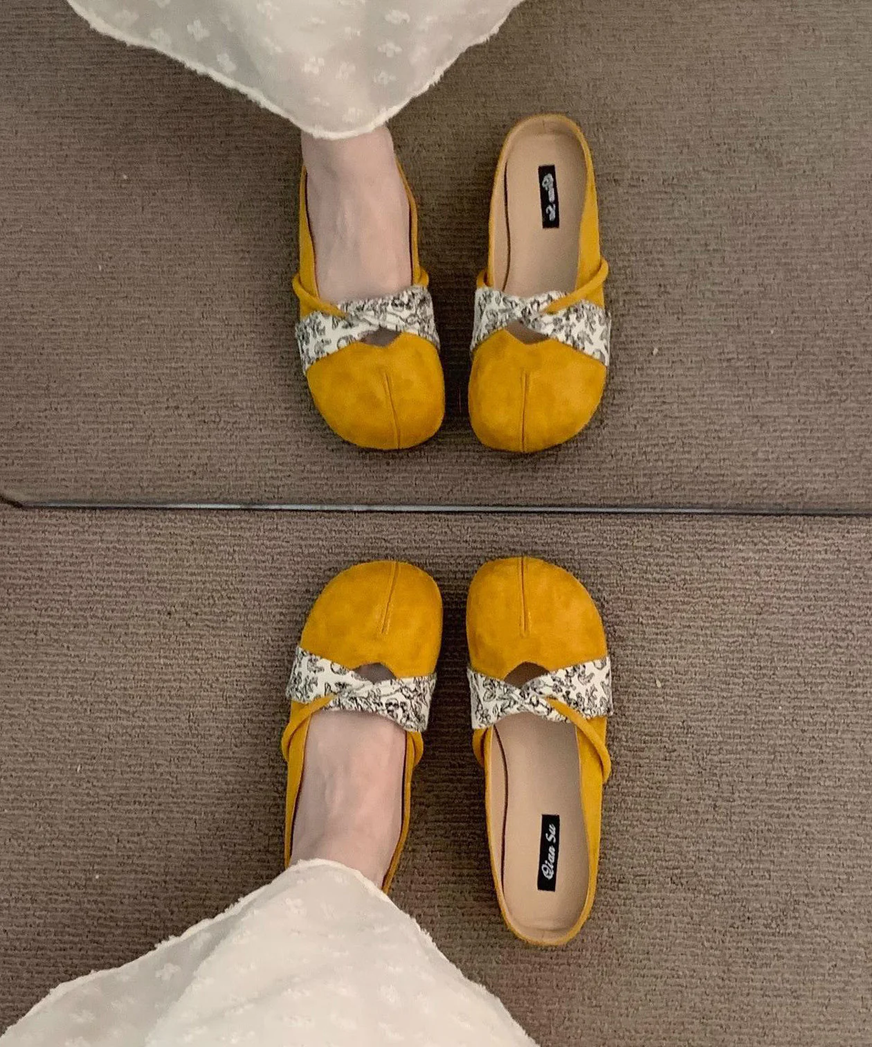 Splicing Chic Suede Boutique Slide Yellow Sandals - Image 4
