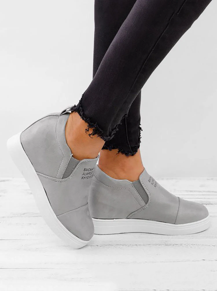 Suede Letter Pattern Casual Sneakers - Image 18