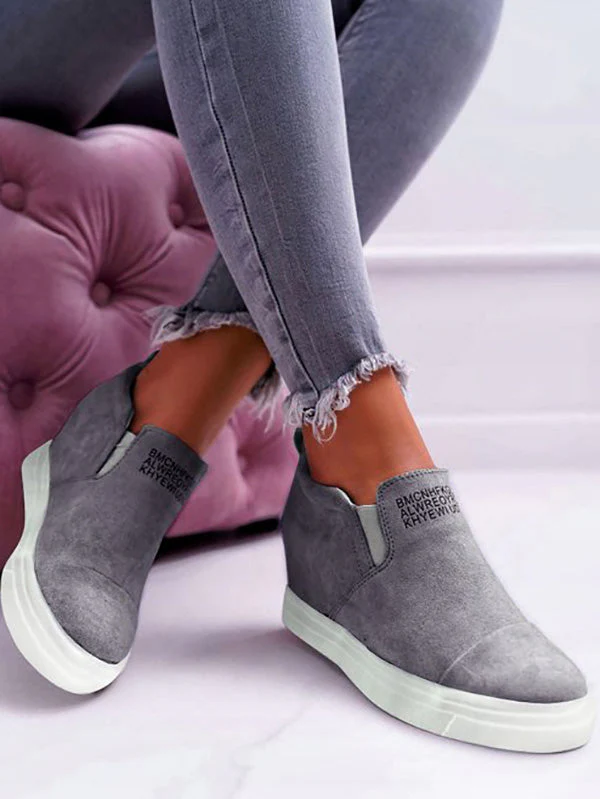 Suede Letter Pattern Casual Sneakers - Image 23