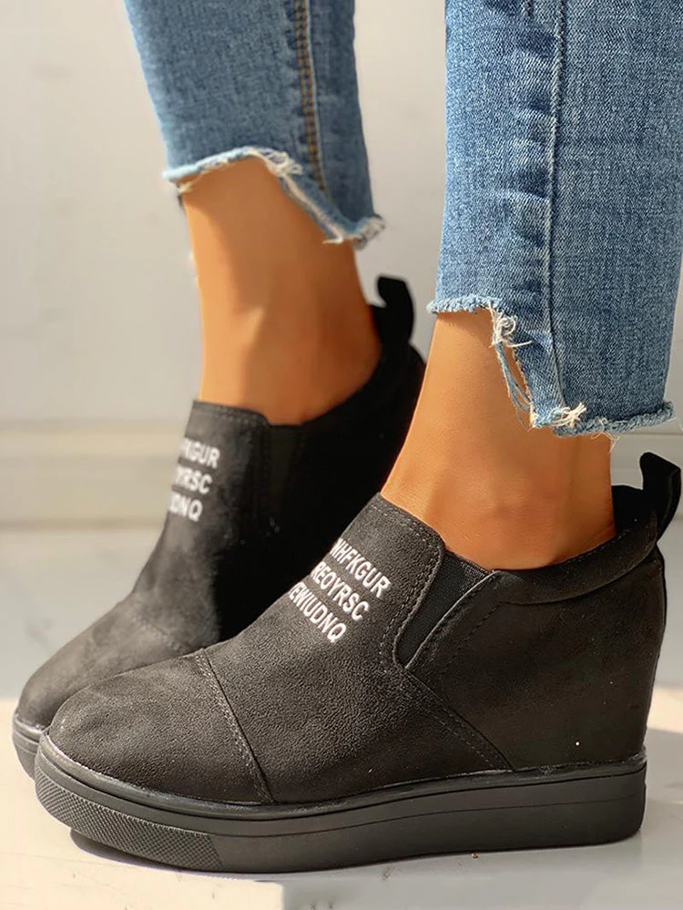Suede Letter Pattern Casual Sneakers - Image 3