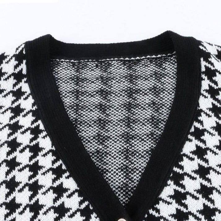 Voice My Style Houndstooth Pattern Button Cardigan - Image 4
